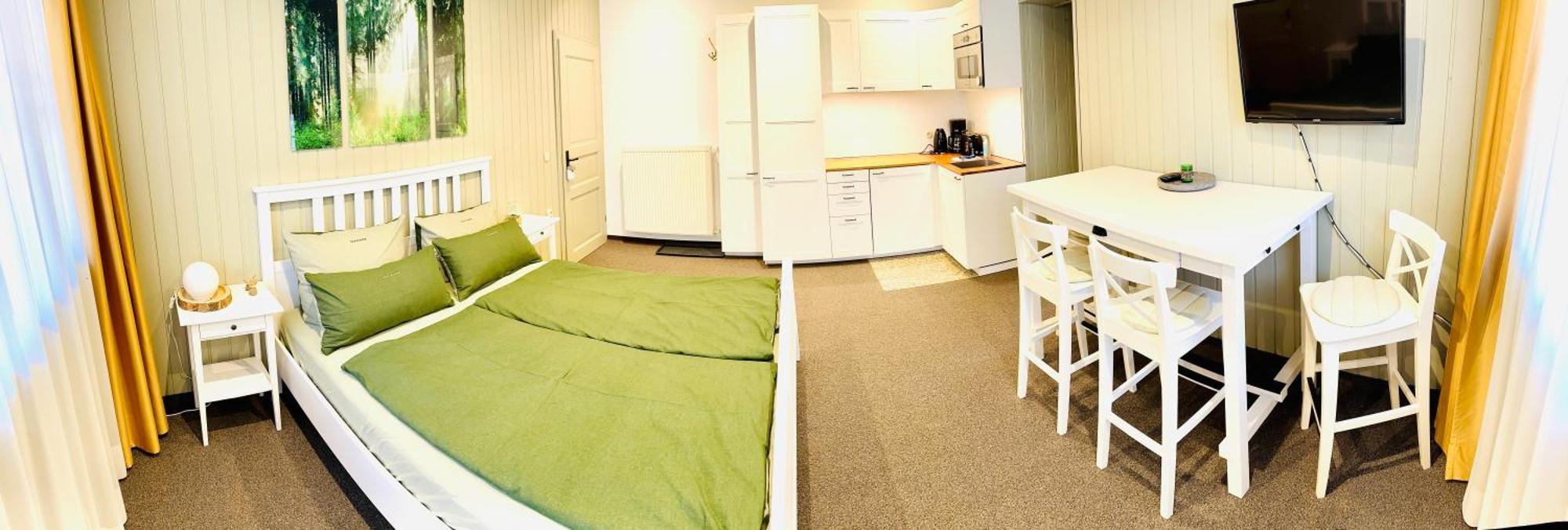 Bio Kastanienhof Erfurt - Appartements Und Ayurvedische Jurten Exteriör bild